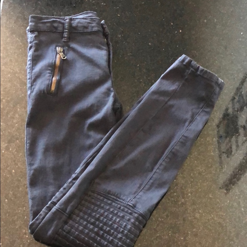 Dark Grey Skinny jeans